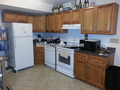 Brighton 3 Bed 2 Bath BOSTON Boston - $3,100