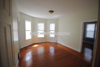 Dorchester Apartment for rent 4 Bedrooms 1.5 Baths Boston - $3,900 50% Fee