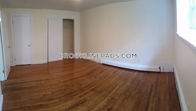 Brookline 1 Bed 1 Bath BROOKLINE- WASHINGTON SQUARE   Washington Square - $2,710 No Fee