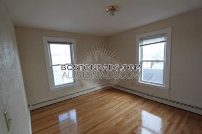 Cambridge 3 Beds 1 Bath  Central Square/cambridgeport - $4,600