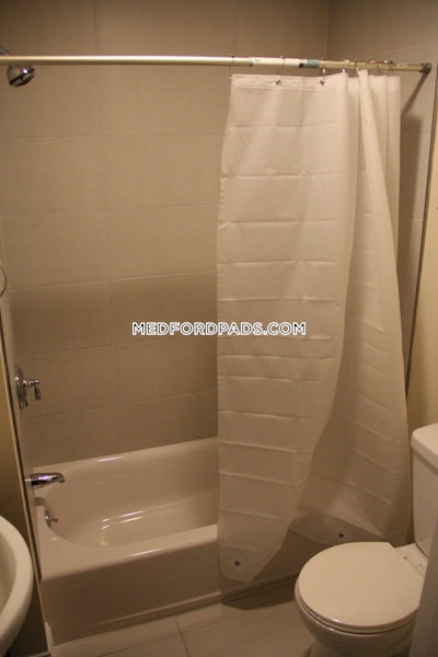 Medford 1 Bed 1 Bath MEDFORD  Wellington - $1,750 No Fee