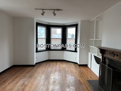 North End 2 Bed, 1 Bath Unit Boston - $3,600