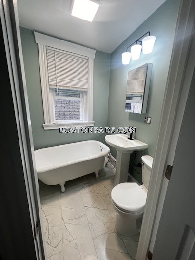 Fenway/kenmore 2 Beds 1 Bath Boston - $3,595 No Fee