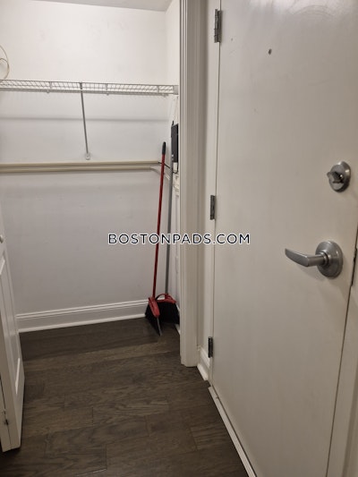 Newton 2 Bed 2 Bath NEWTON  Newton Corner - $2,800