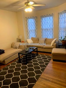 Brookline 4 Beds 2 Baths  Boston University - $5,500 50% Fee
