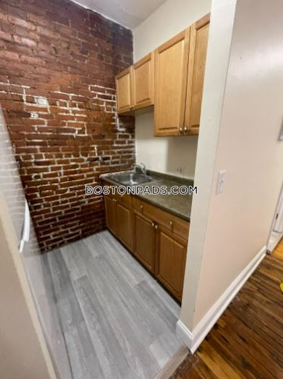 Mission Hill 2 Bed, 1 Bath Unit Boston - $2,995