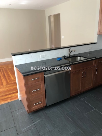 Waltham 3 Bed 1 Bath WALTHAM $3,600 - $3,400