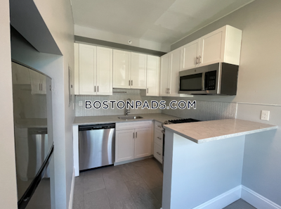 Salem 0 Bed 1 Bath SALEM $1,900 - $1,900 No Fee