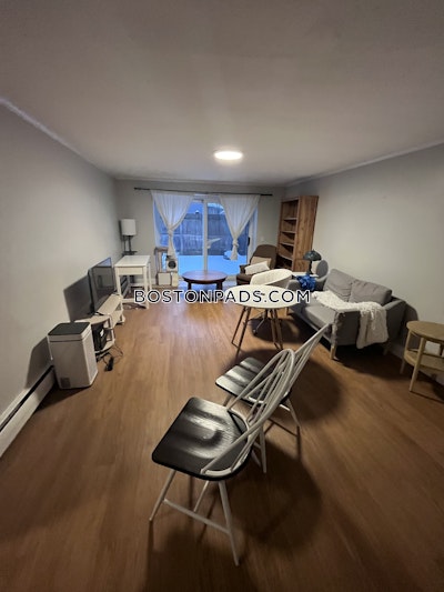 Brookline 1 Bed 1 Bath BROOKLINE- COOLIDGE CORNER $3,000  Boston University - $2,900 No Fee