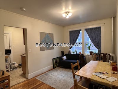Somerville 1 Bed 1 Bath SOMERVILLE  Winter Hill - $2,550 No Fee