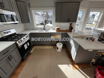 Medford 6 Beds 3 Baths  Tufts - $8,400
