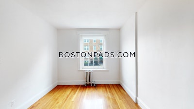 Malden 1 Bed 1 Bath - $1,995