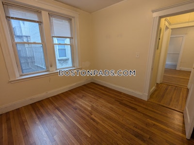 Allston 1 Bed 1 Bath BOSTON Boston - $2,450 No Fee