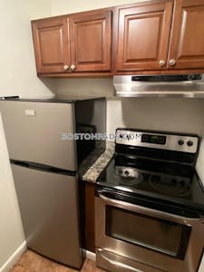 Bay Village 1 Bed, 1 Bath Unit Boston - $2,800 50% Fee