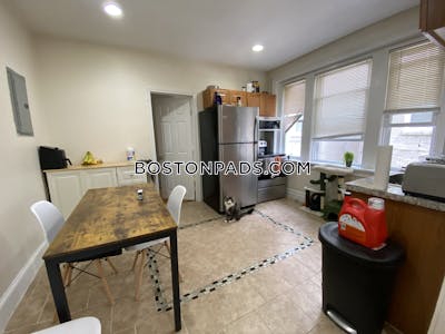 Allston/brighton Border 2 Beds 1 Bath Boston - $2,795 50% Fee