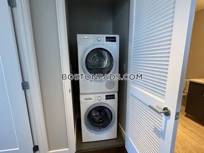 South Boston 3 Beds 2 Baths Boston - $8,271