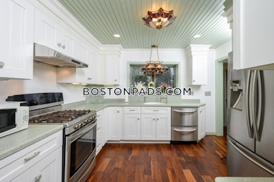 Quincy Airy Coastal 3BD 1BA Quincy Rental  Quincy Point - $3,100