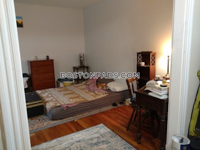 Allston/brighton Border Studio 1 Bath Boston - $2,000