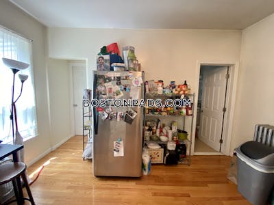 Cambridge 3 Beds 1 Bath  Inman Square - $4,120 No Fee