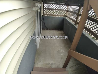 Dorchester 3 Bed, 1 Bath Unit Boston - $3,195 No Fee