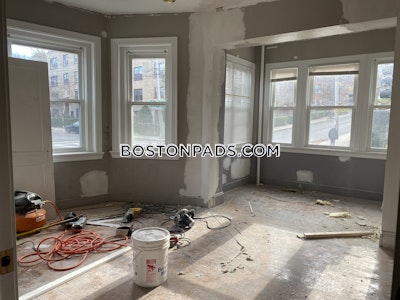 Allston/brighton Border 2 Bed 1 Bath BOSTON Boston - $2,995 50% Fee
