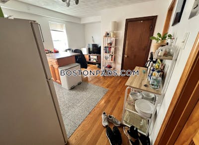 North End 2 Beds 1 Bath Boston - $3,300