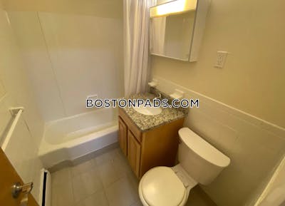 Brookline 2 Bed 1 Bath BROOKLINE- COOLIDGE CORNER $3,600  Coolidge Corner - $3,600 No Fee