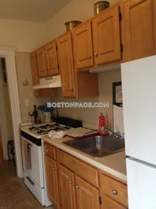 Dorchester 1 Bed 1 Bath Boston - $2,500 No Fee