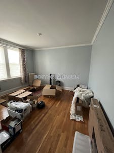 Allston/brighton Border 1 Bed 1 Bath Boston - $2,300 No Fee