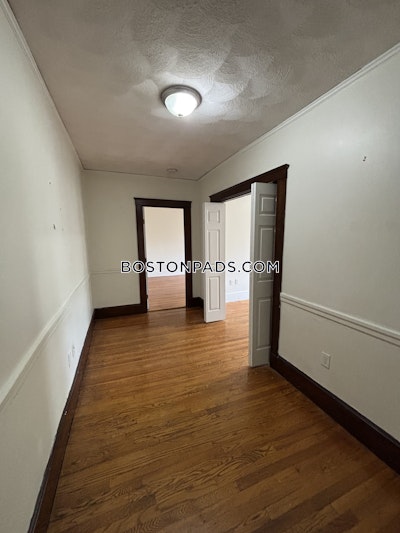 Somerville 1 Bed 1 Bath SOMERVILLE  Spring Hill - $2,350 No Fee