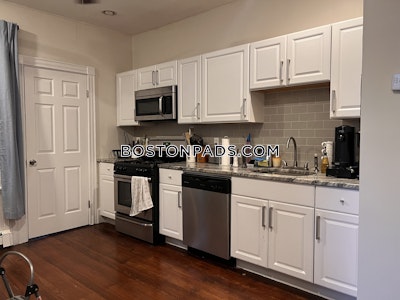 South Boston 3 Bed, 1 Bath Unit Boston - $4,300