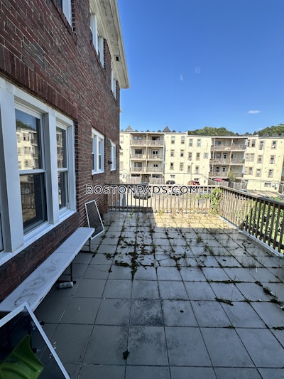Brighton 4 Bed 1 Bath BOSTON Boston - $4,400