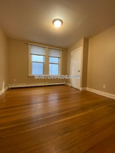 Cambridge 4 Bed 2 Bath CAMBRIDGE  Central Square/cambridgeport - $5,100
