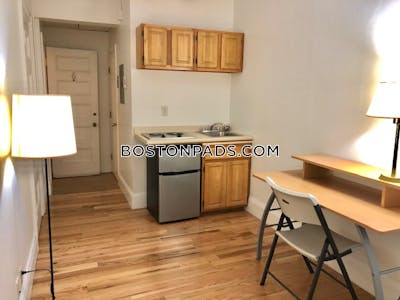 Brookline 0 Bed 1 Bath BROOKLINE- BOSTON UNIVERSITY $2,095  Boston University - $2,095 No Fee