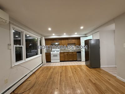 Dorchester 4 Beds 1.5 Baths Boston - $4,400 No Fee