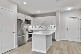 Woburn 3 Beds 2 Baths - $3,500 No Fee