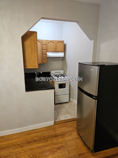 Northeastern/symphony Studio 1 Bath Boston - $2,350 No Fee