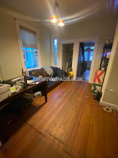 Mission Hill 8 Beds 2.5 Baths Boston - $12,800
