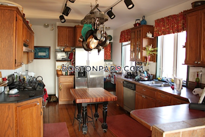 Mission Hill 7 Beds 2 Baths Boston - $7,875
