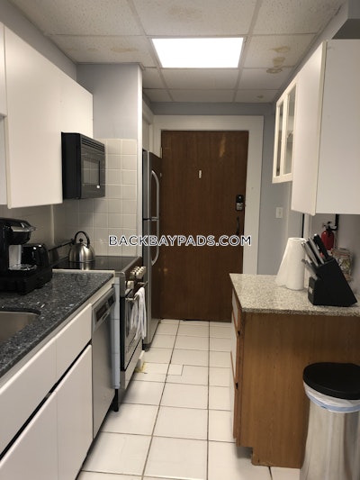 Back Bay 1 Bed 1 Bath Boston - $3,500