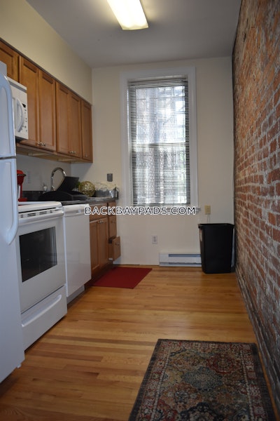 South End Studio South End Boston - $2,750 50% Fee