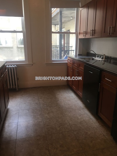 Brighton 2 Bed, 1 Bath Unit Boston - $2,825 No Fee