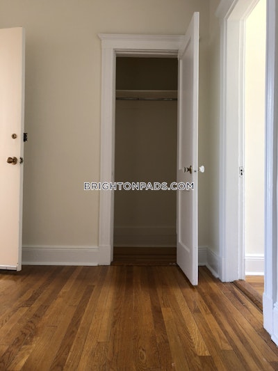 Brighton 3 Bed 1 Bath BOSTON Boston - $3,615 No Fee