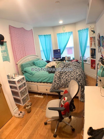 Northeastern/symphony 4 Beds Fenway/kenmore Boston - $5,800 50% Fee