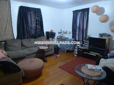 Mission Hill Apartment for rent 3 Bedrooms 1 Bath Boston - $3,500