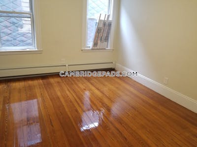 Cambridge 3 Bed 1 Bath CAMBRIDGE- EAST CAMBRIDGE $3,100  East Cambridge - $3,200