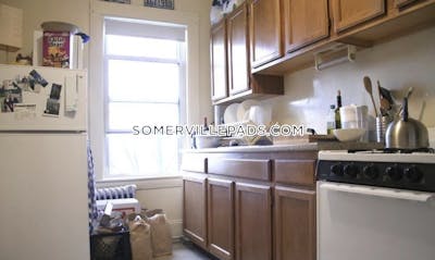 Somerville Great 1 bed 1 bath available 6/1 on Summer St in Somerville!  Winter Hill - $2,300 No Fee