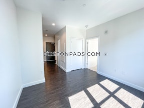Somerville Apartment for rent 3 Bedrooms 1 Bath  East Somerville - $5,766 75% Fee