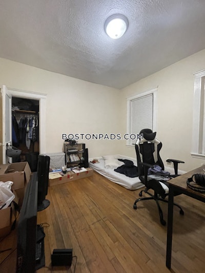 Fenway/kenmore Apartment for rent 1 Bedroom 1 Bath Boston - $3,000 50% Fee