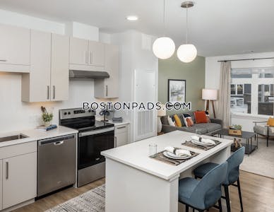 Waltham 3 bedroom  Luxury in WALTHAM - $6,315